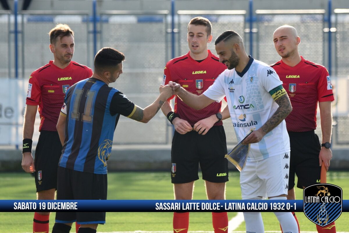LATTE DOLCE VS LATINA LOGO 1