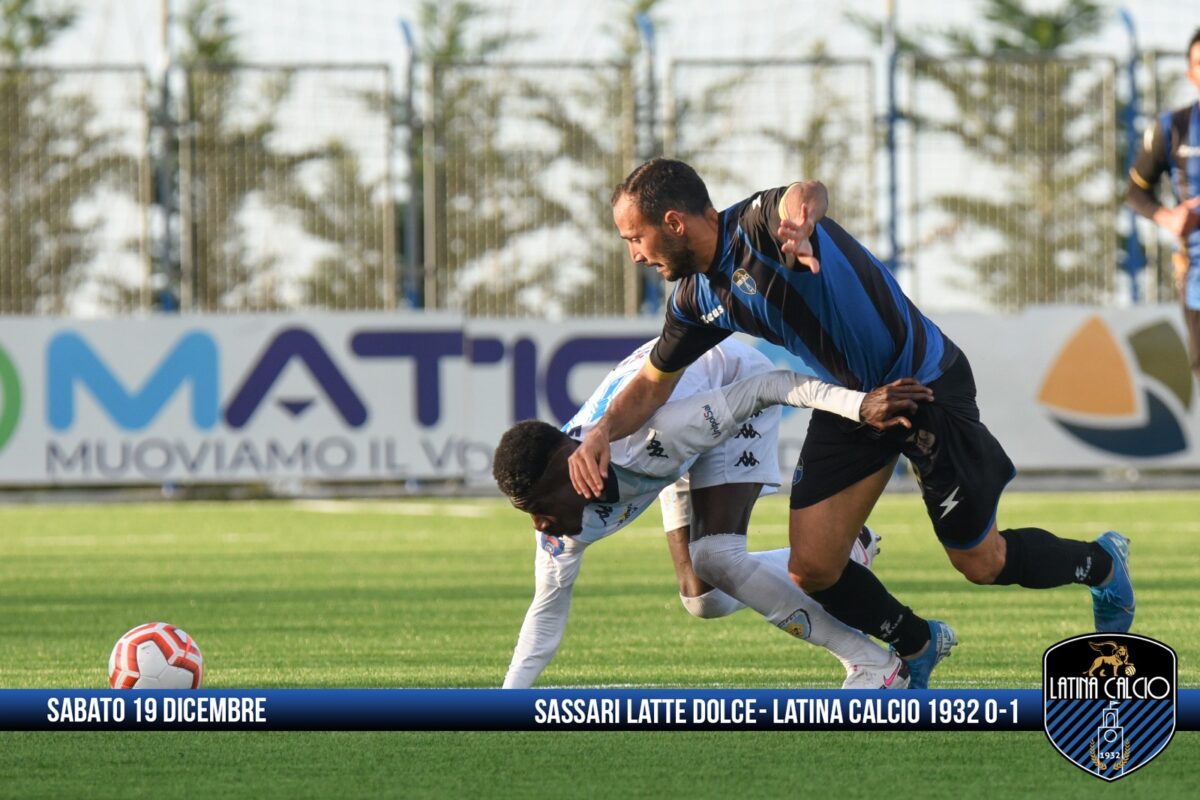 LATTE DOLCE VS LATINA LOGO 19