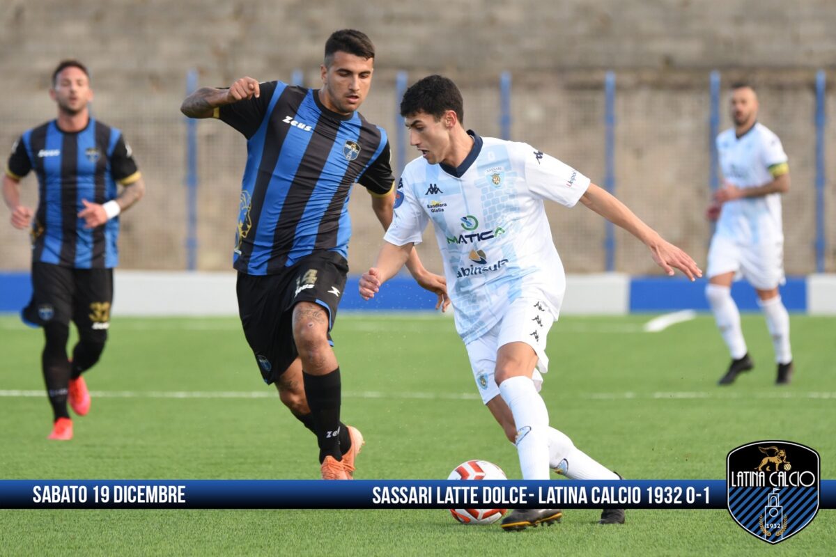 LATTE DOLCE VS LATINA LOGO 3